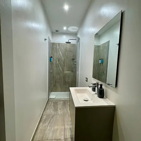 בית הארחה Rhs Rienzo רומא