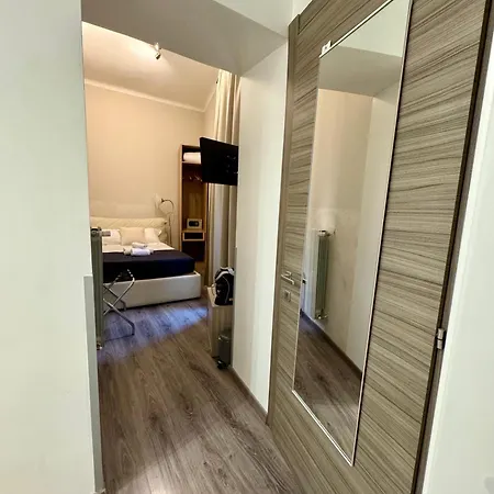 Πανσιόν Rhs Rienzo