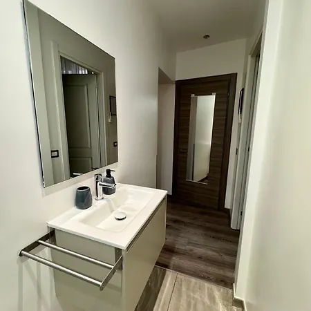 Rhs Rienzo Πανσιόν 4*