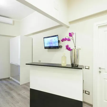 Πανσιόν Rhs Rienzo 4*